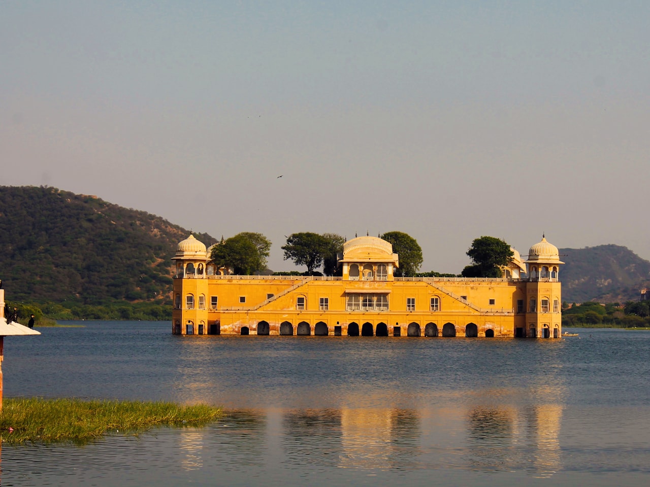 A palace on the water’s edge at Udaipur, Rajasthan, India